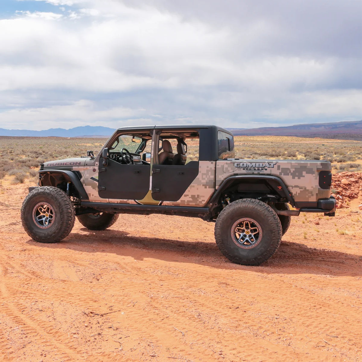 2020+ Jeep Gladiator JT Full Metal Jacket Black Aluminum Half Doors - FRONT PAIR