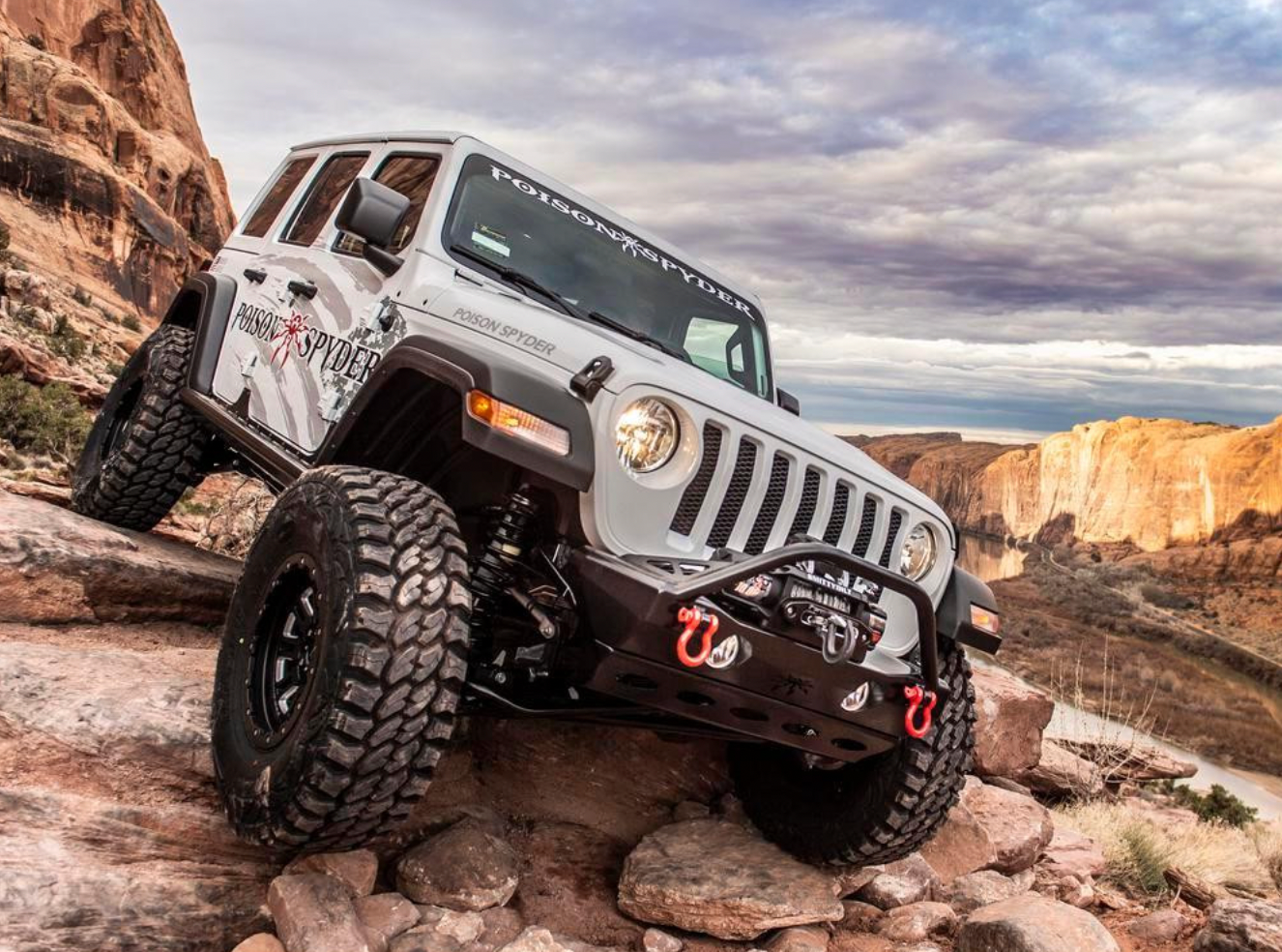 PRE-ORDER: Poison Spider JL/JT CRAWLER Bumper (Black)